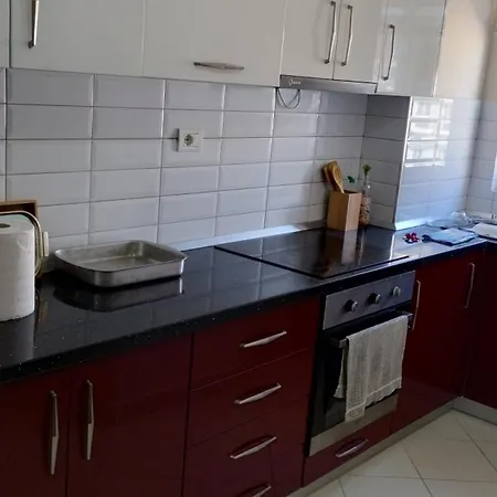 Lejla's Apartament Apartmán Himarë