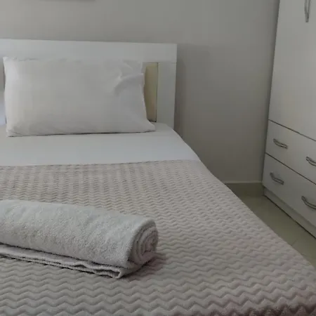 Lejla's Apartament Himarë